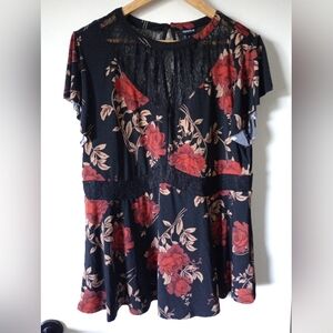 Torrid Black and Red Floral Blouse Size 2X EUC